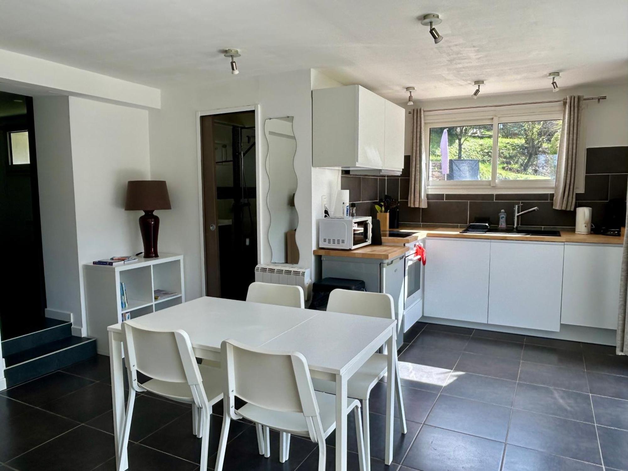 Appartement 2-4 Pers. Piscine, Entre Aix Et Cassis La Destrousse Exterior photo